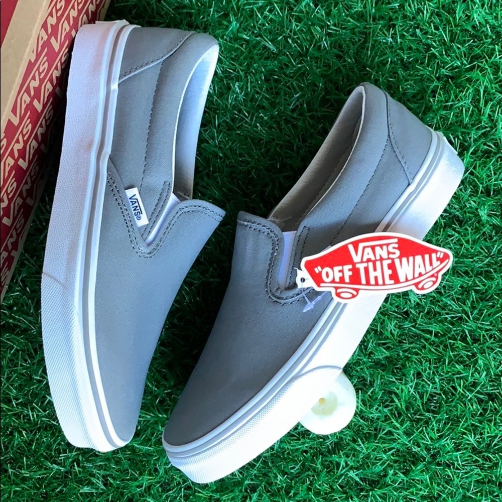 VANS CLASSIC SLIP-ON WILD DOVE/TRUE WHITE WMNS - Picture 16 of 16